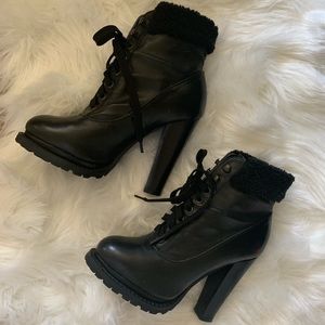 Colin Stuart ankle booties